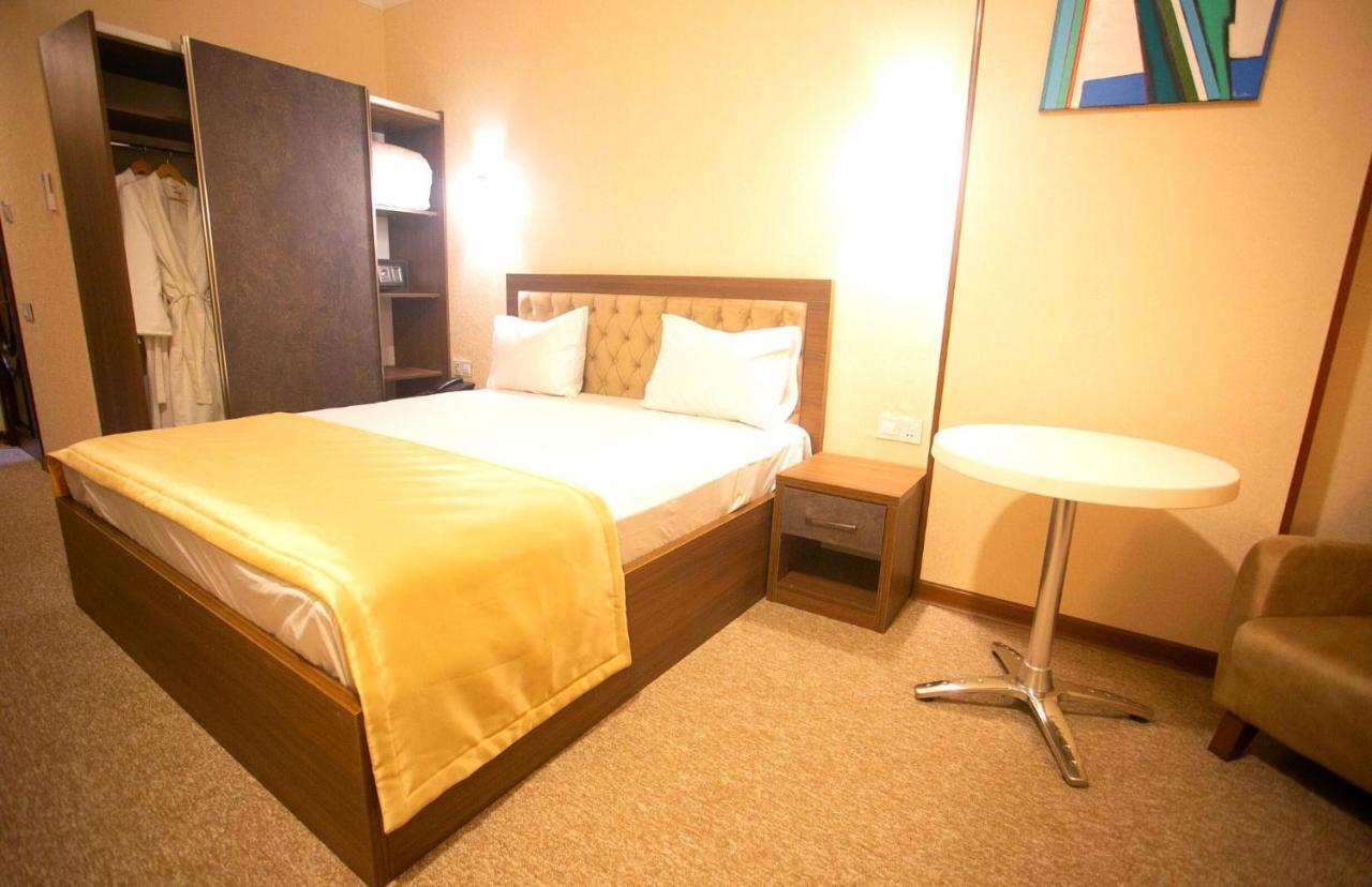 Royal Sapphire Hotel Баку Экстерьер фото